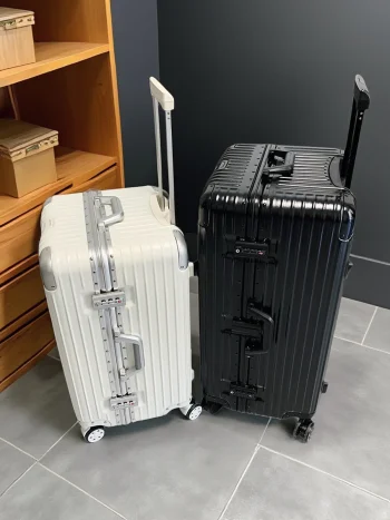 K3460 Capaci Lage Aluminum Frame Thiened Travel Suitcase